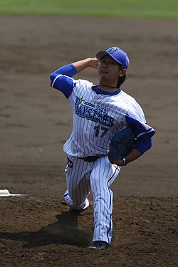 三嶋一輝のサムネイル